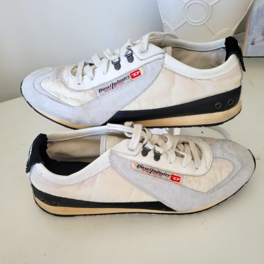 DIESEL QUILTED NYLON/SUEDE LOW PROFILE SNEAKERS Sz 10